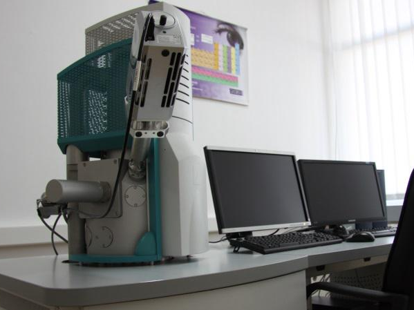 Електронски микроскоп за скенирање